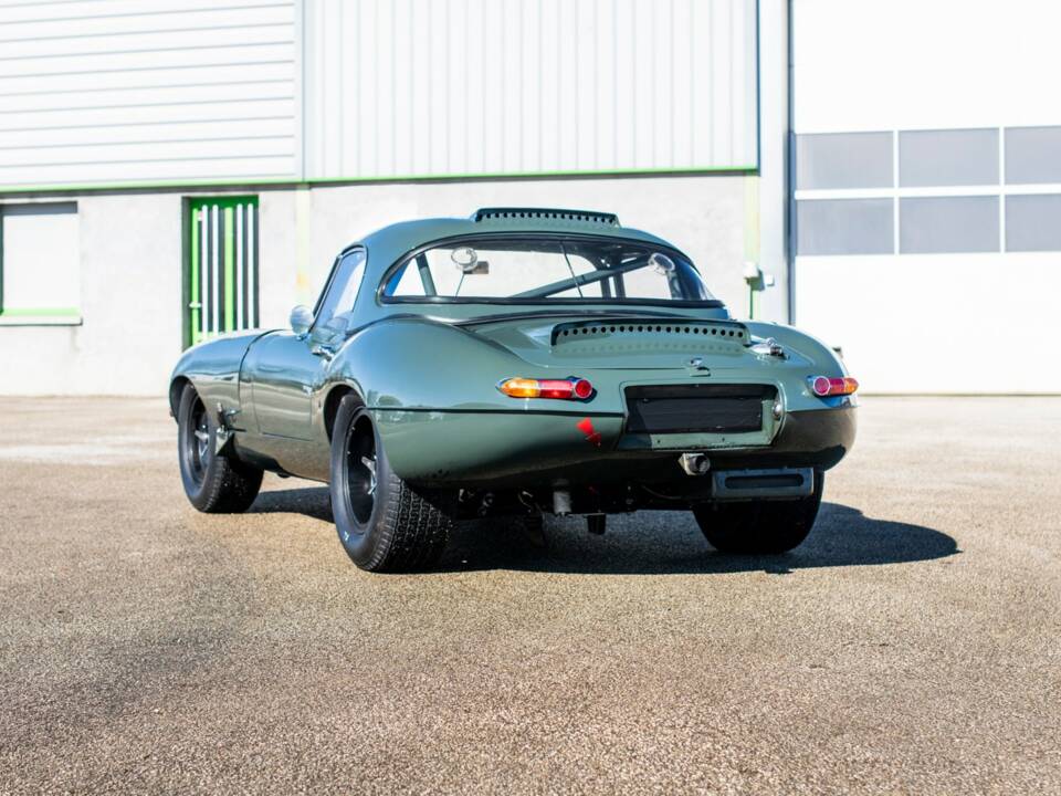 Imagen 4/20 de Jaguar E-Type 4.2 (1965)