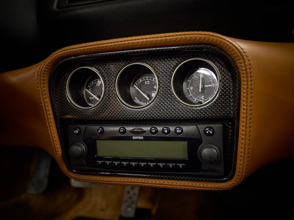 Image 85/100 of Ferrari F 355 Spider (1999)