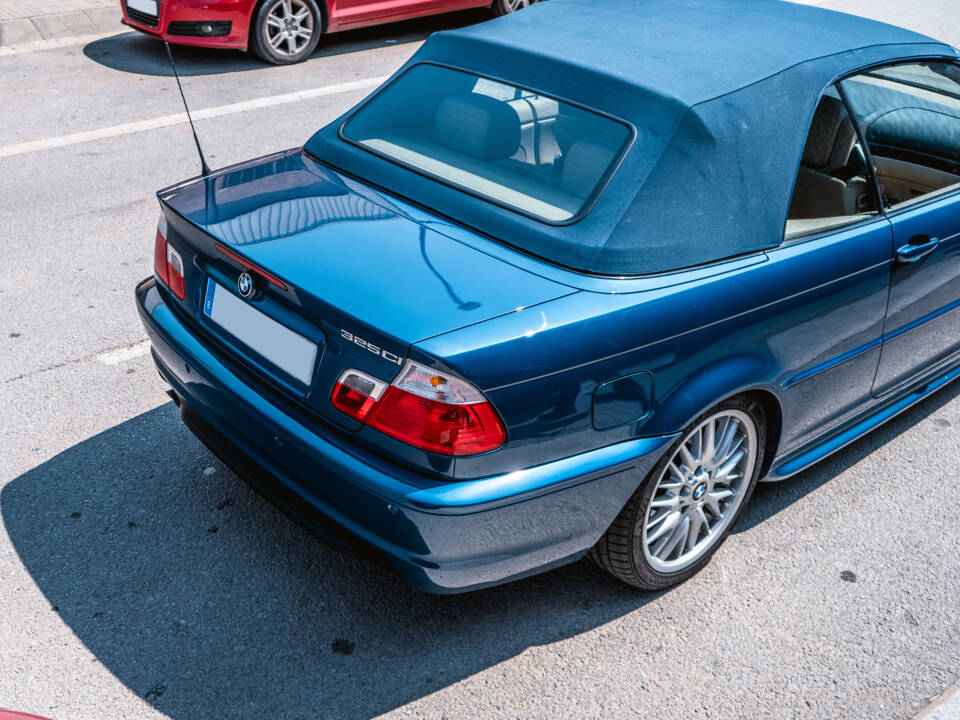 Imagen 11/37 de BMW 325Ci (2002)