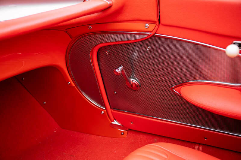 Bild 22/50 von Chevrolet Corvette (1958)
