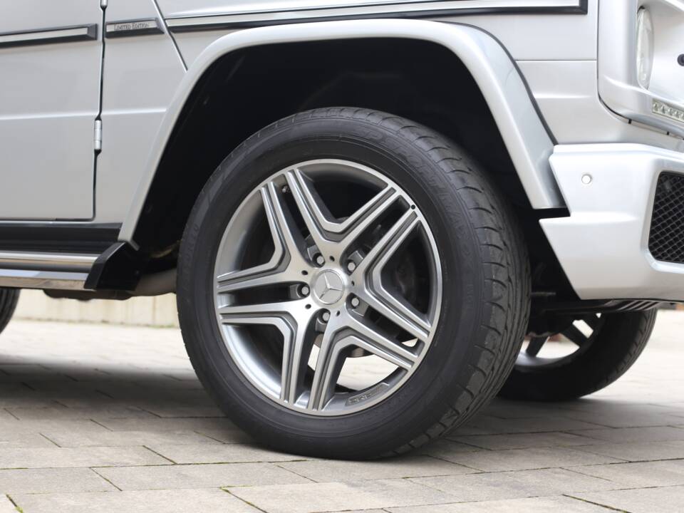 Image 13/64 of Mercedes-Benz G 400 CDI (LWB) (2004)