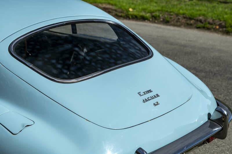 Image 49/50 de Jaguar E-Type (1968)