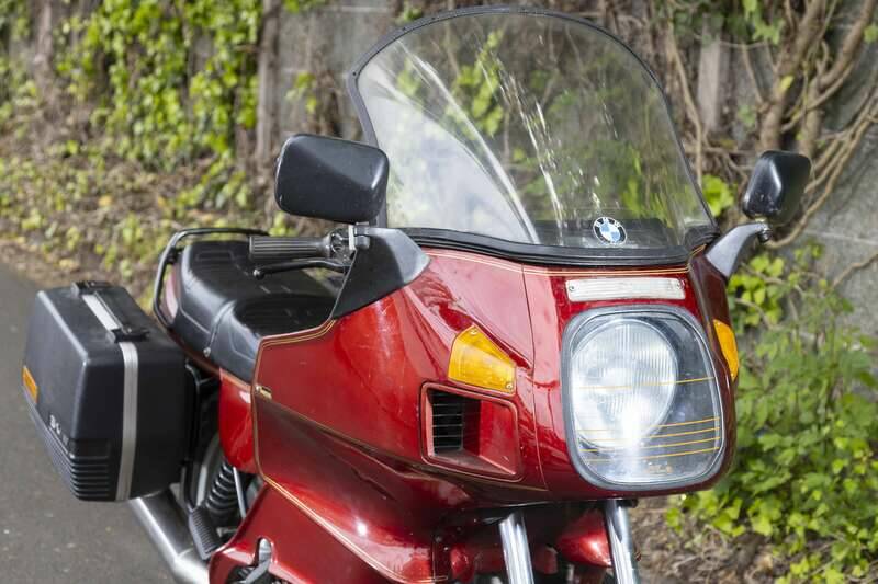 Image 3/31 de BMW R 80 RT Monolever (1987)