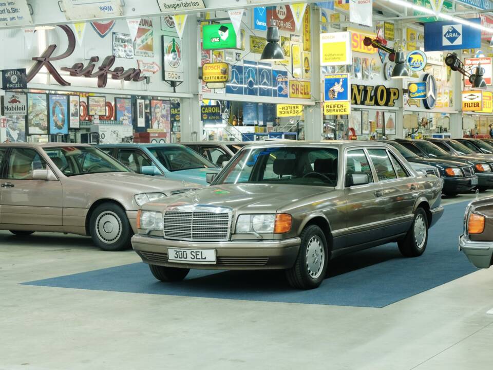 Bild 7/50 von Mercedes-Benz 300 SEL (1986)