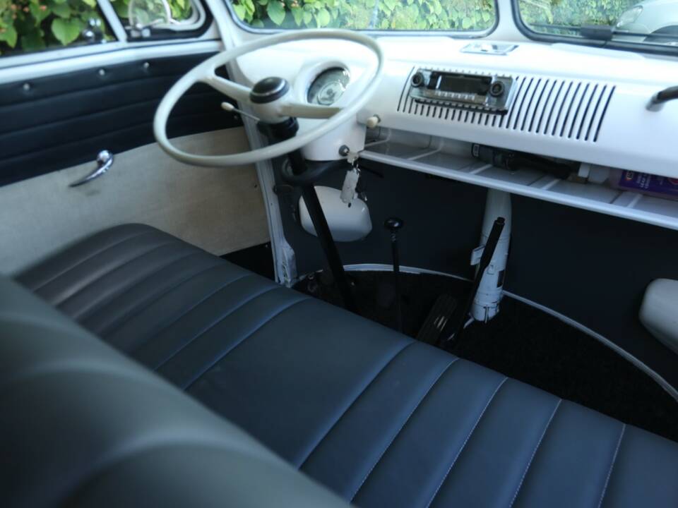 Image 40/50 de Volkswagen T1 Kombi (1958)