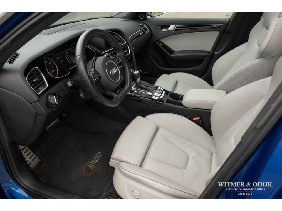 Image 4/32 of Audi RS4 Avant (2014)