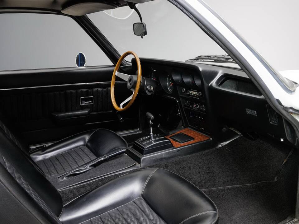 Image 19/34 of Opel GT 1900 (1969)