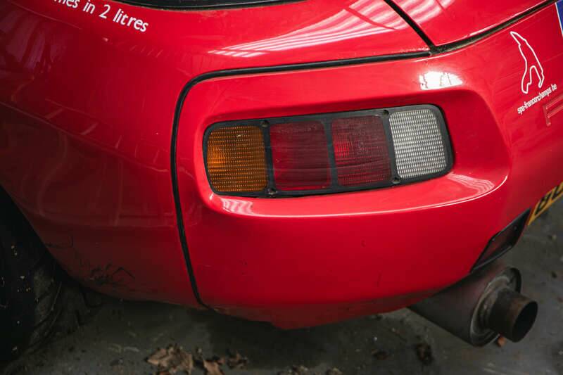 Image 28/31 of Porsche 928 S (1979)