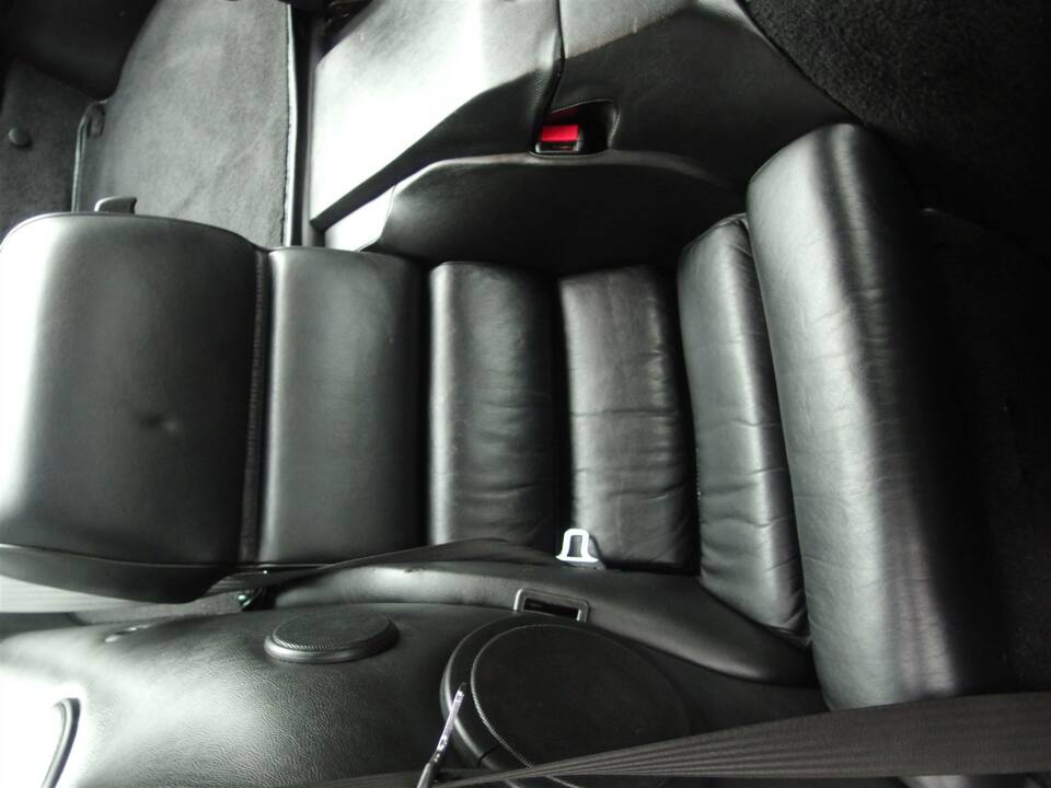 Bild 57/99 von Porsche 928 GTS (1992)