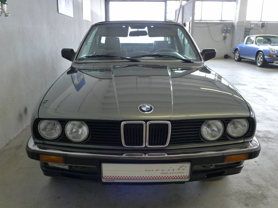 Immagine 33/34 di BMW 320i Baur TC (1985)