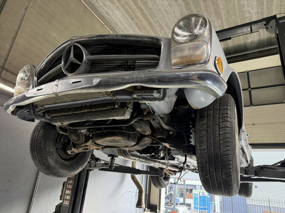 Bild 46/50 von Mercedes-Benz 250 SL (1967)