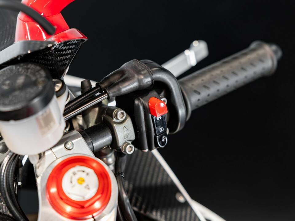 Afbeelding 11/50 van Bimota DUMMY (2009)