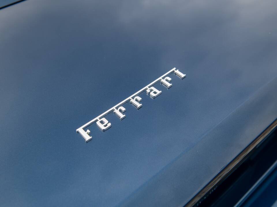 Immagine 18/42 di Ferrari Mondial T (1990)