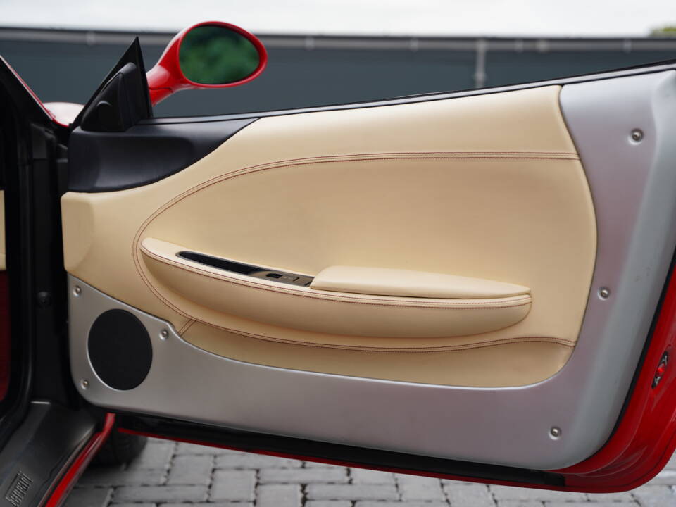 Image 14/50 of Ferrari 360 Spider (2004)