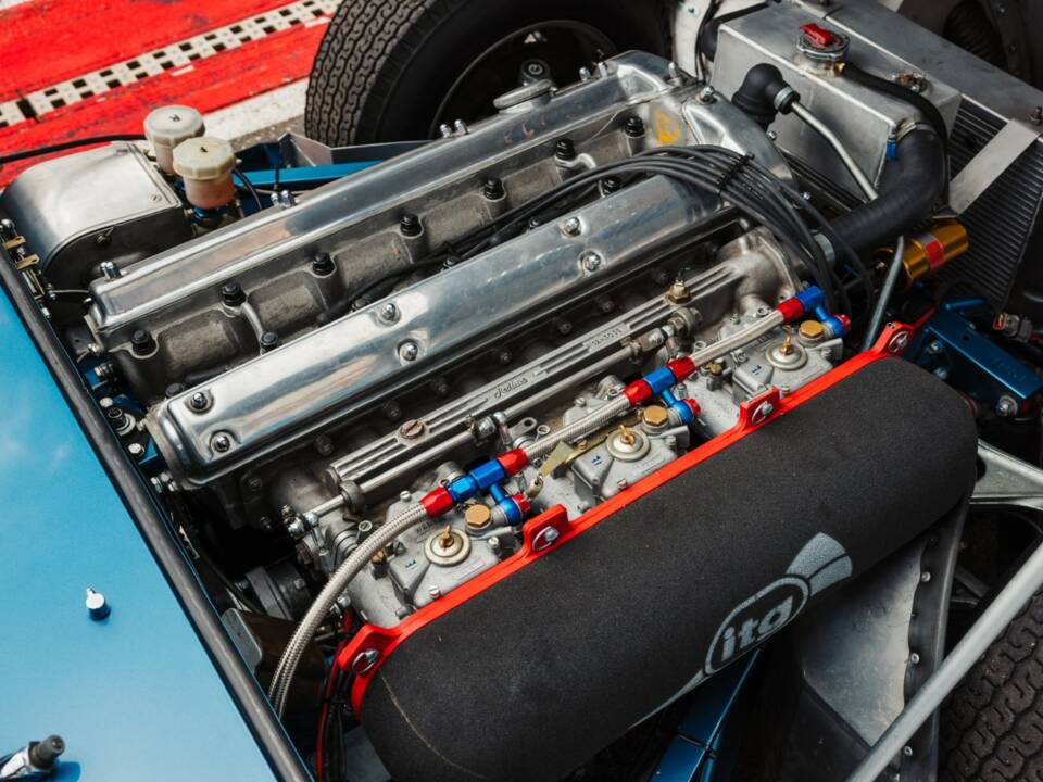 Bild 17/20 von Jaguar E-Type "Semi-Lightweight" (1963)