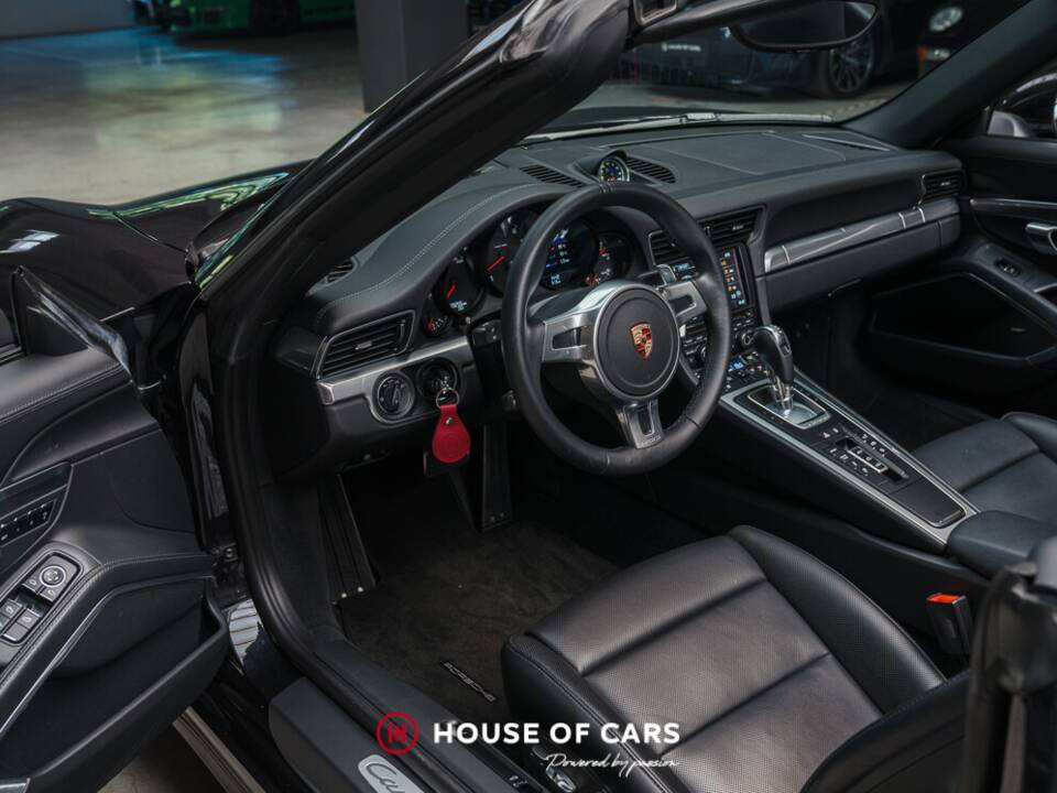 Bild 16/25 von Porsche 911 Carrera 4S (2013)