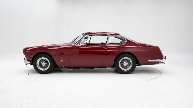 Image 8/15 of Ferrari 250 GT&#x2F;E (1961)