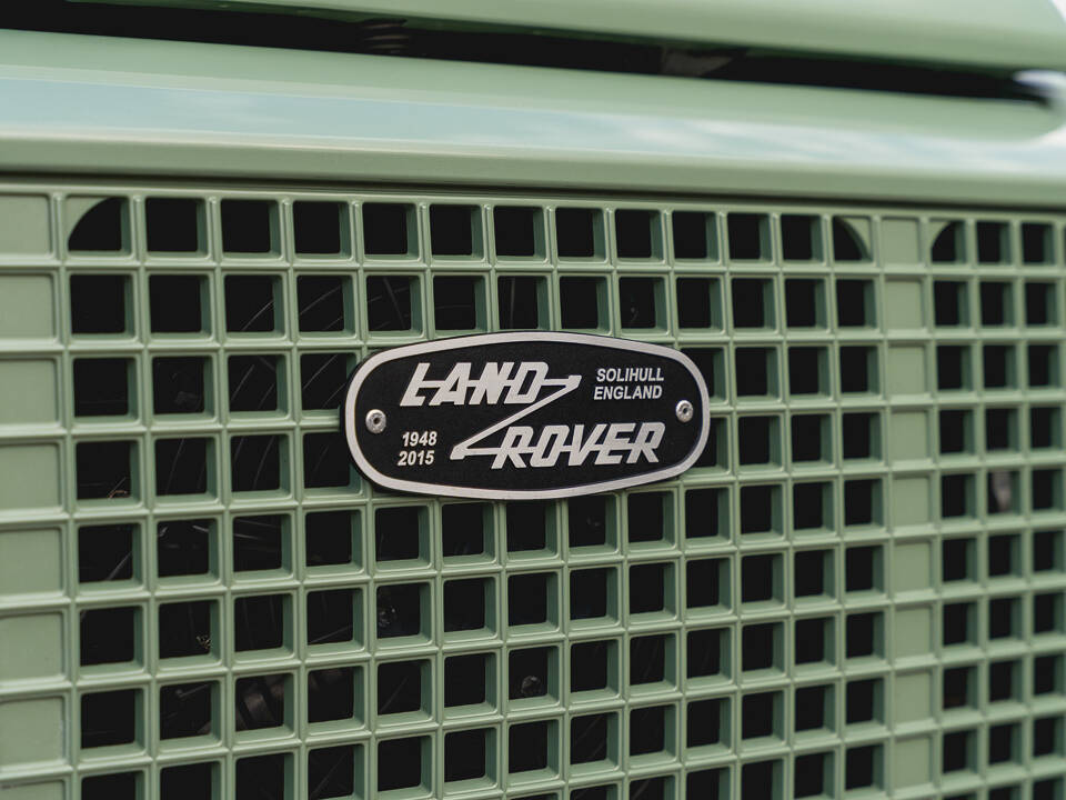 Bild 20/37 von Land Rover Defender (2016)
