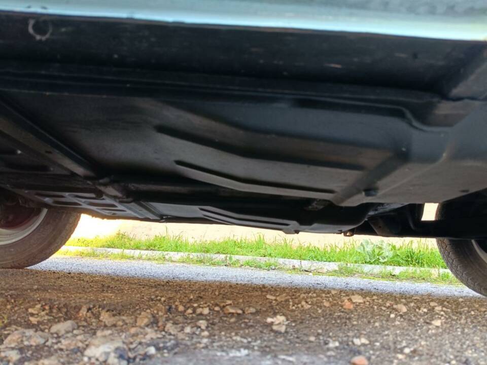 Image 17/48 de FIAT 500 L (1971)