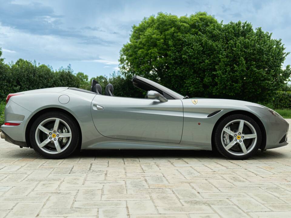 Bild 7/50 von Ferrari California T (2014)