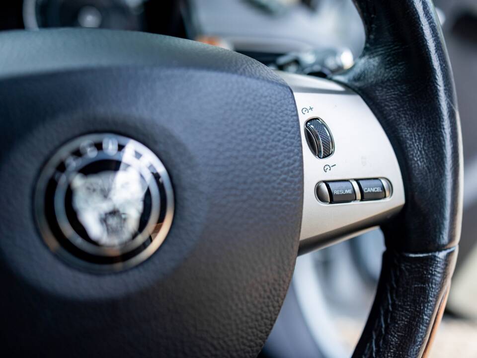 Bild 27/49 von Jaguar XK 4.2 (2006)