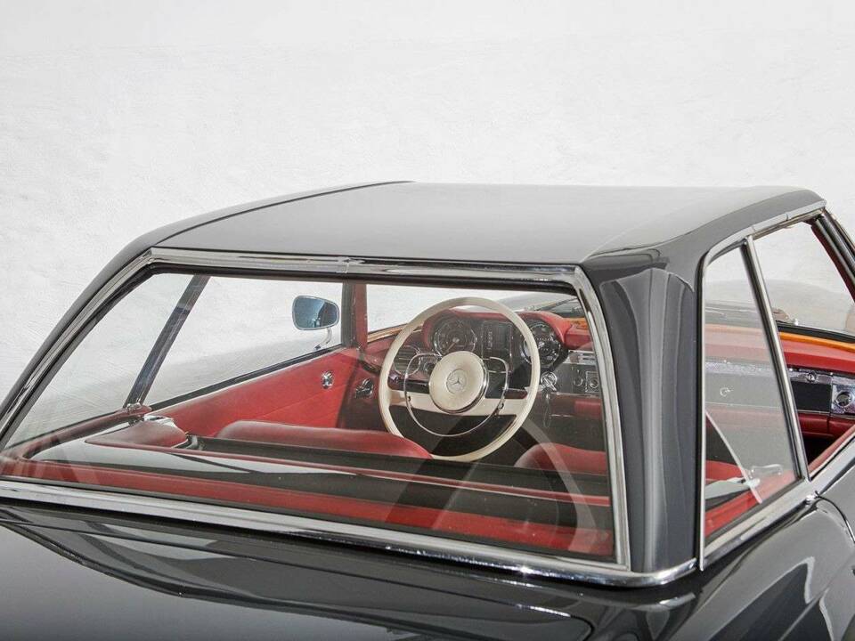 Bild 12/32 von Mercedes-Benz 230 SL (1963)