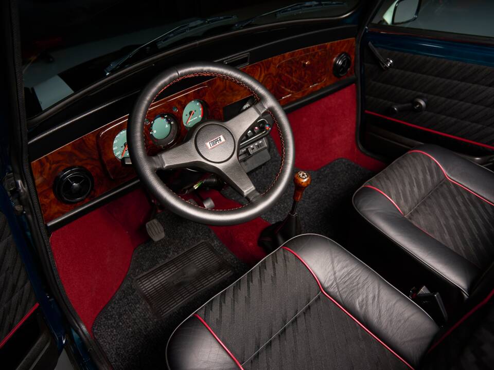 Image 23/48 de Rover Mini Cooper 1,3i (1993)