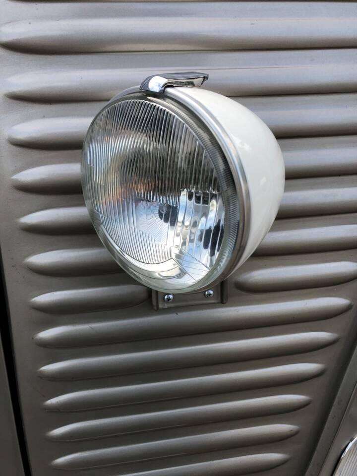 Immagine 34/65 di Citroën HY (1963)