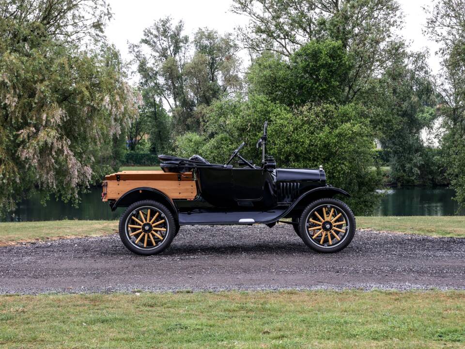 Bild 33/37 von Ford Model T (1918)