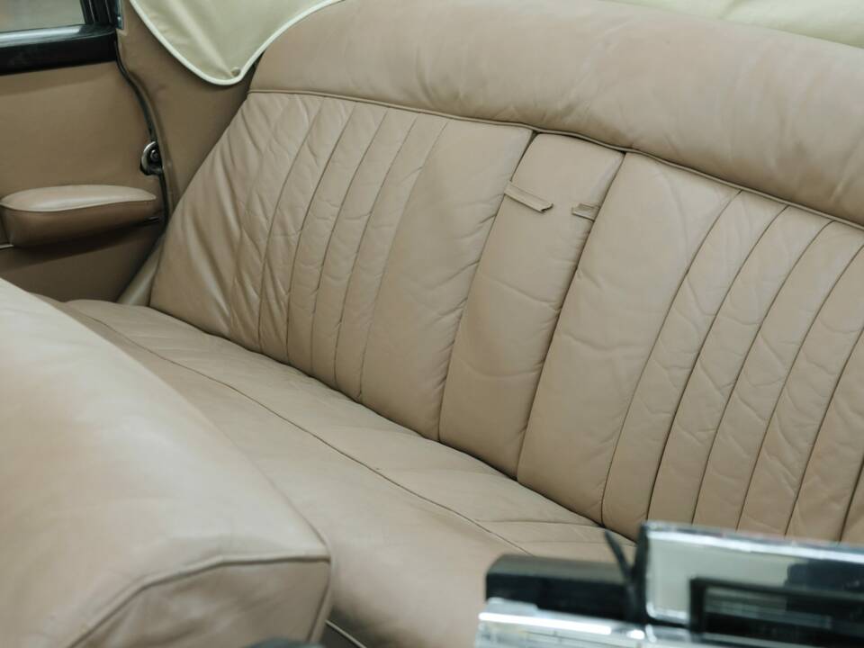 Afbeelding 44/50 van Mercedes-Benz 300 Cabriolet D (1952)