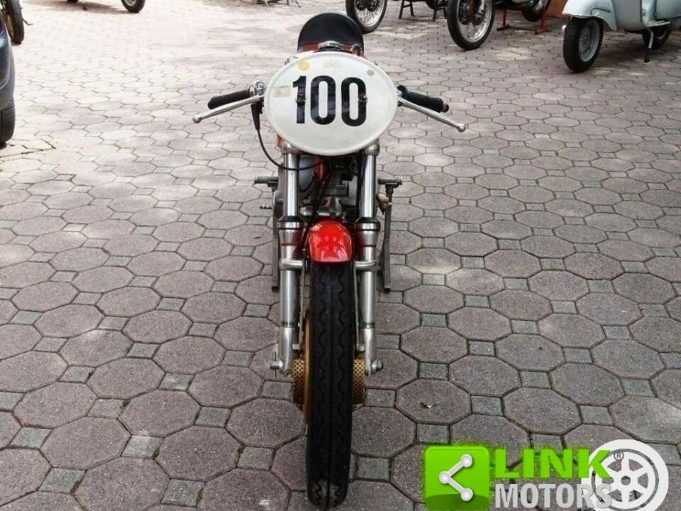 Imagen 9/10 de Aermacchi Harley-Davidson DUMMY (1965)