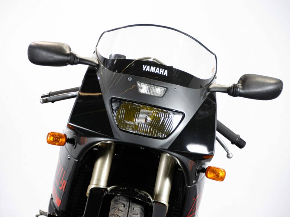Bild 48/49 von Yamaha TZR 125 R (1994)