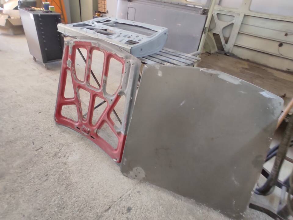 Image 69/99 of Alfa Romeo Giulia 1750 GT Am (1971)