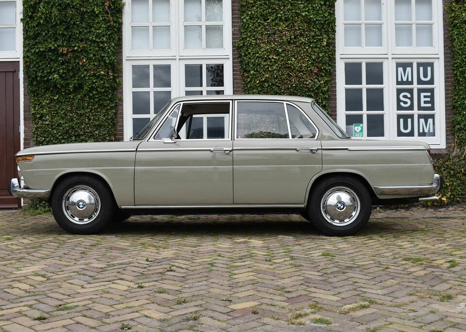 Bild 4/8 von BMW 1800 (1969)