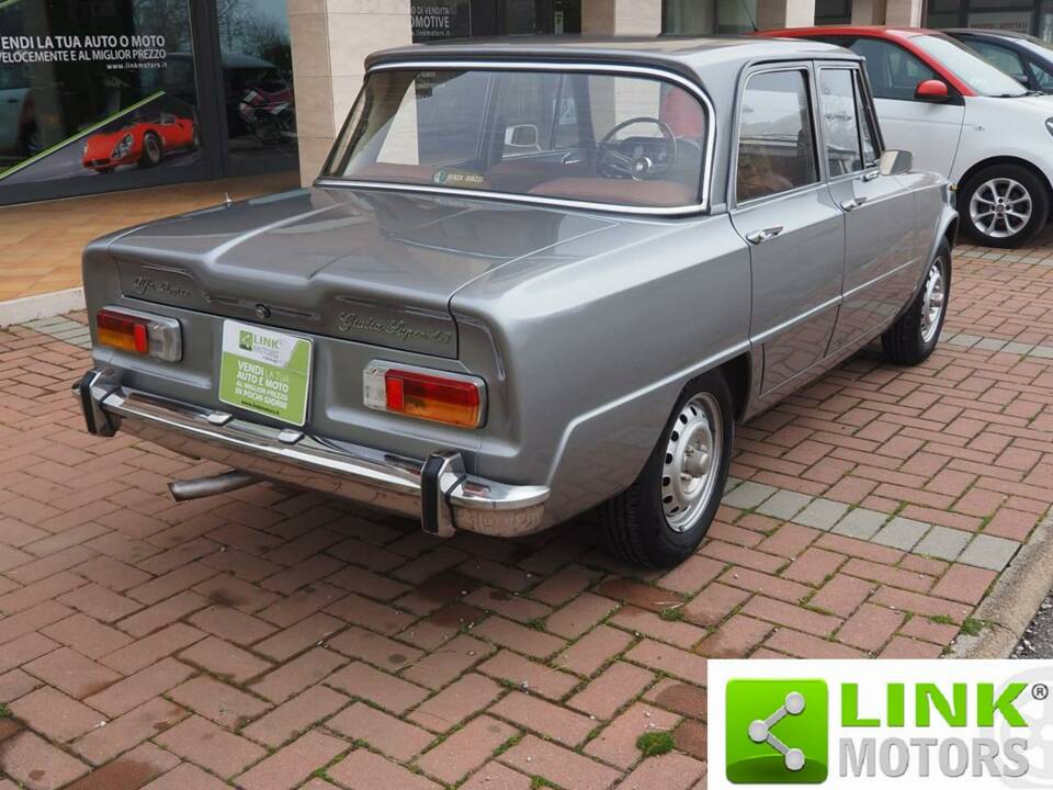 Bild 5/10 von Alfa Romeo Giulia 1.3 Super (1972)