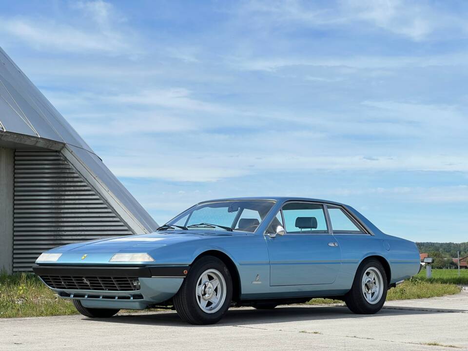 Bild 48/54 von Ferrari 365 GT4 2+2 (1975)