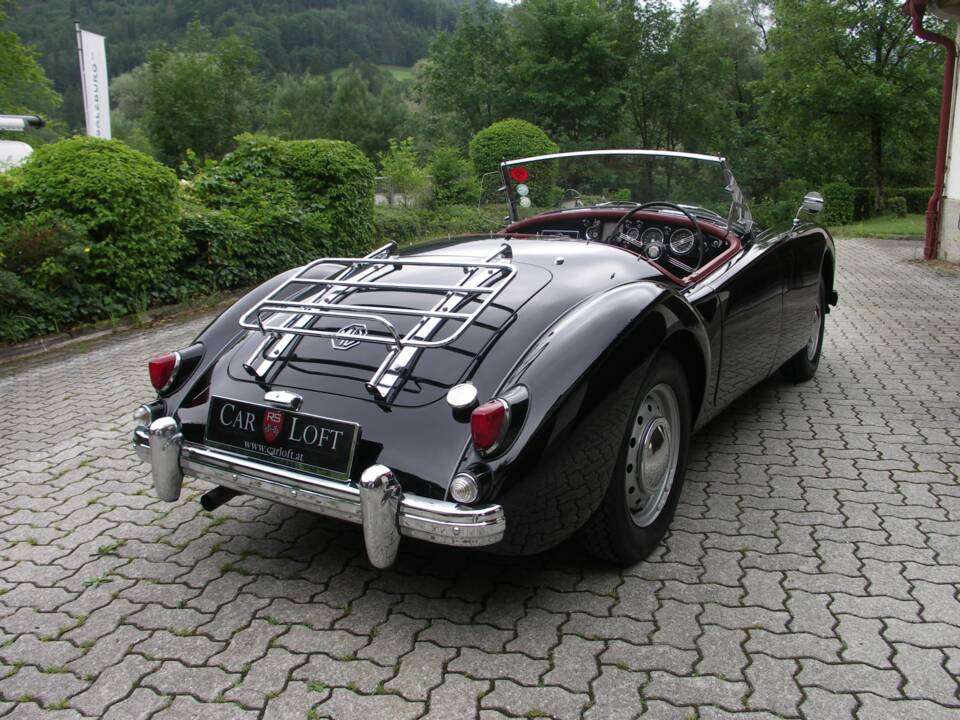 Immagine 4/36 di MG MGA 1500 (1956)