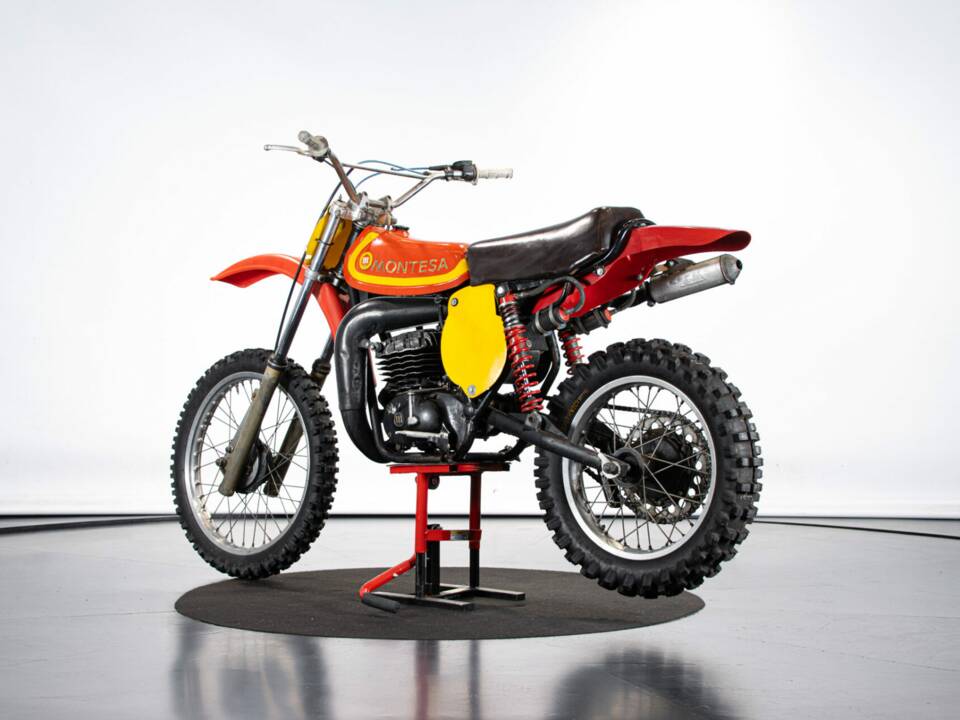 Immagine 2/41 di Montesa Cappra 360 VB (1978)