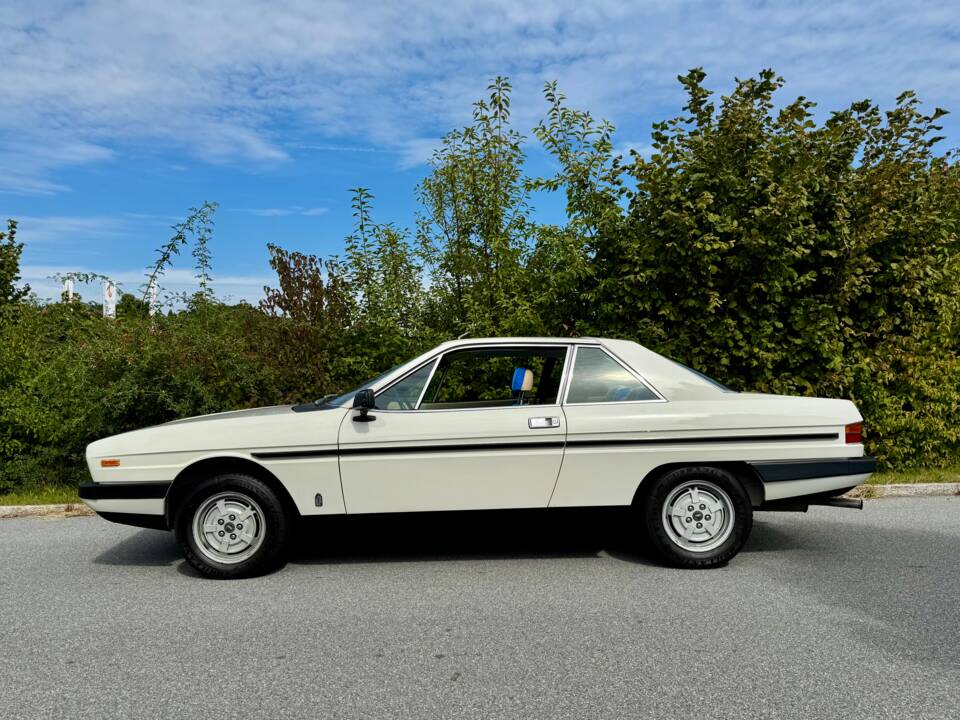 Immagine 4/33 di Lancia Gamma Coupe 2000 (1978)