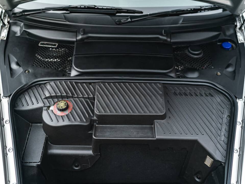 Bild 19/25 von Porsche 911 GT2 (2003)