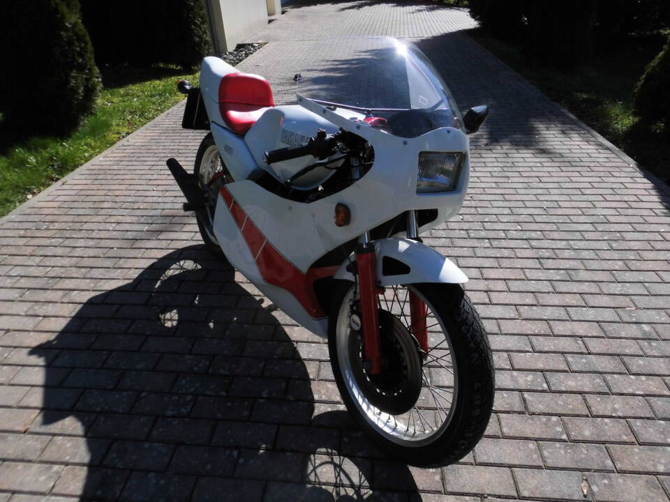 Image 5/9 of Yamaha DUMMY (1980)