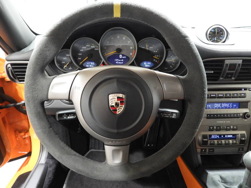 Immagine 6/15 di Porsche 911 GT3 RS (2007)