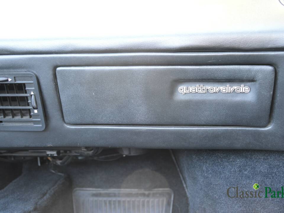 Bild 50/50 von Ferrari Mondial 3.2 (1987)