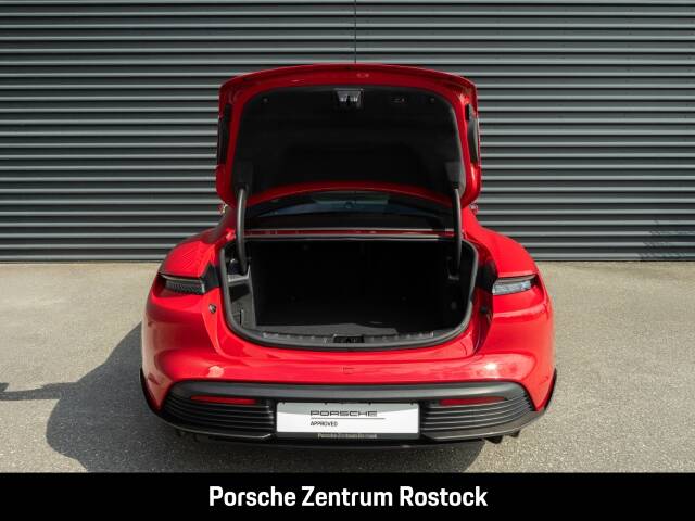 Afbeelding 27/30 van Porsche Taycan Turbo S Sport Turismo (2022)