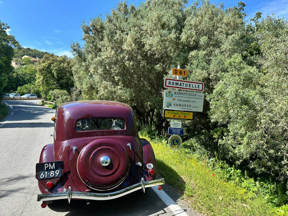 Afbeelding 3/14 van Citroën Traction Avant 11 B (1950)