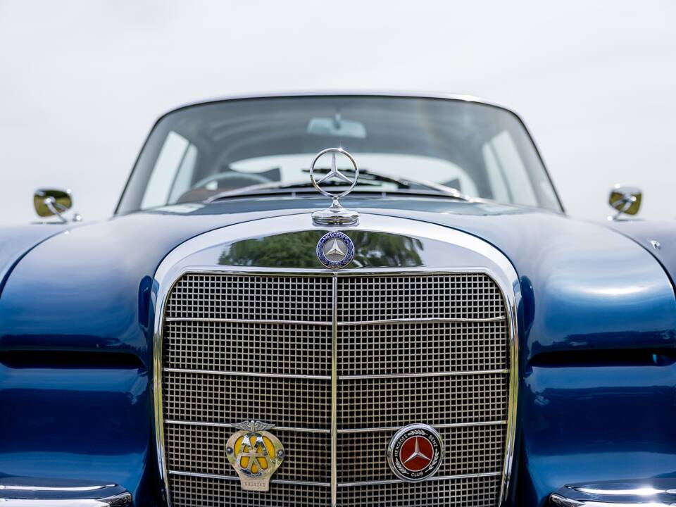 Bild 28/50 von Mercedes-Benz 300 SE (1965)