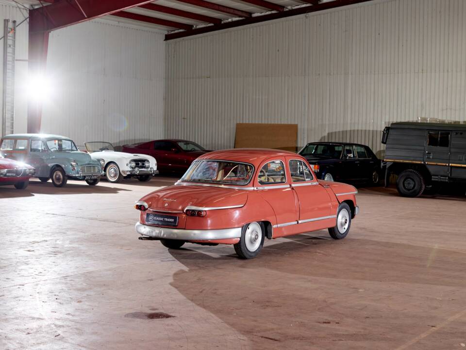 Imagen 7/22 de Panhard PL 17 Tigre (1959)