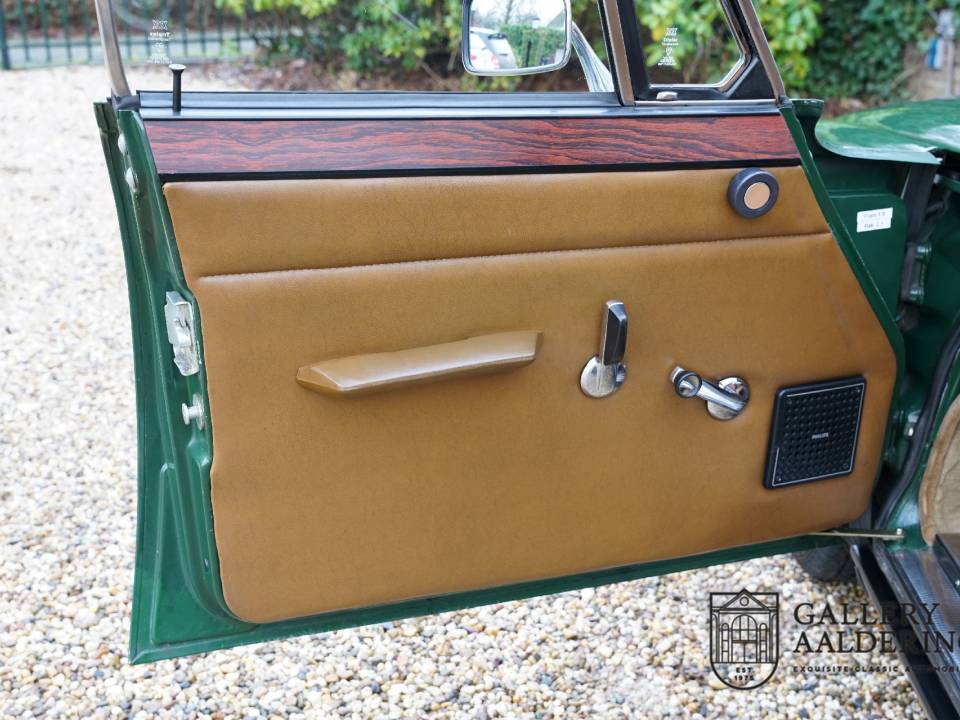 Image 31/50 of Rover 3500 (1974)