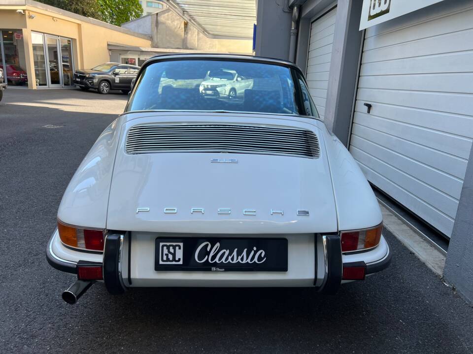 Image 20/23 of Porsche 912 (1969)