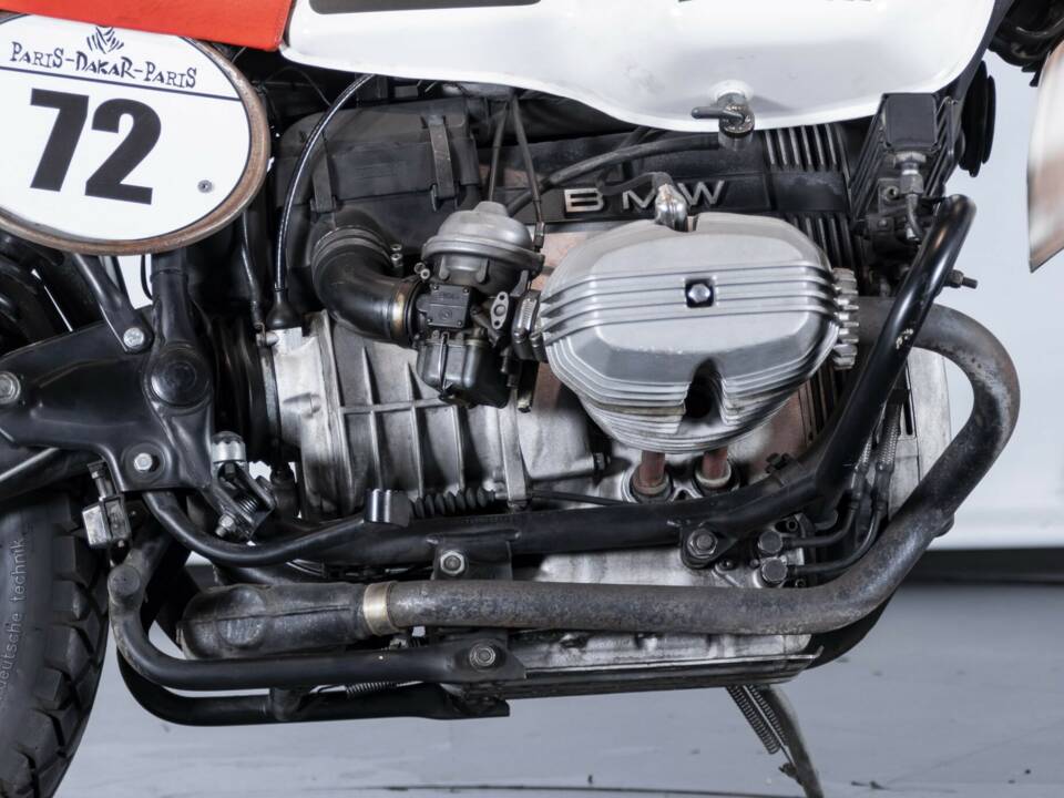 Image 16/50 de BMW DUMMY (1985)